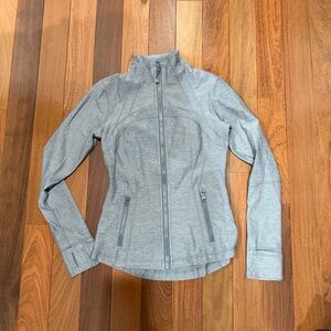 Lululemon Women's Light Gray Full-Zip Jacket Size 6